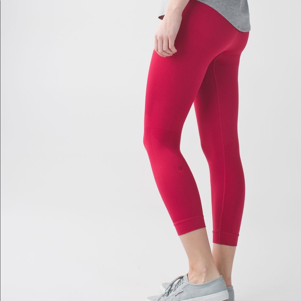 Lululemon zone in crop size 8